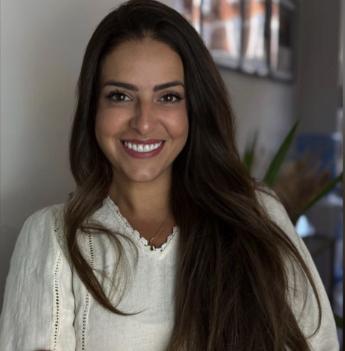 Dr. Corina Mocanu
